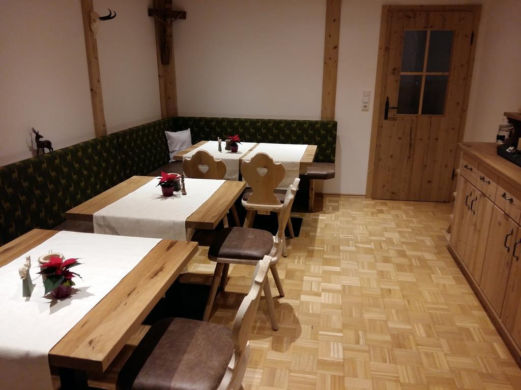 Gaestehaus Poeppl Unterwössen Екстериор снимка
