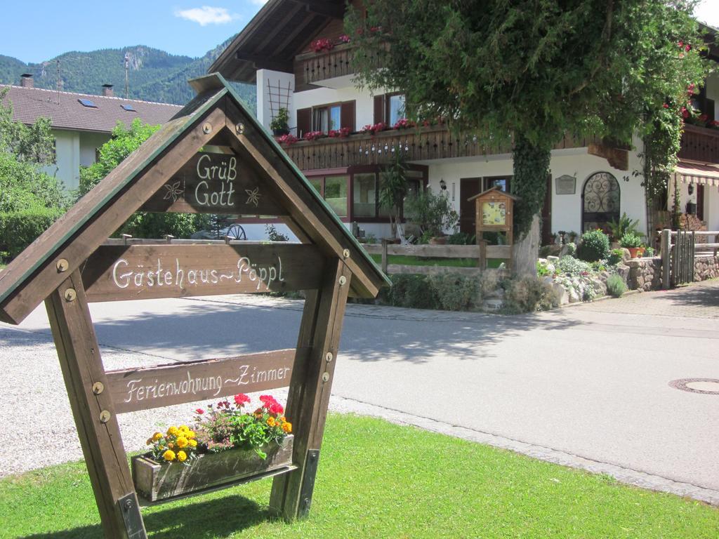 Gaestehaus Poeppl Unterwössen Екстериор снимка